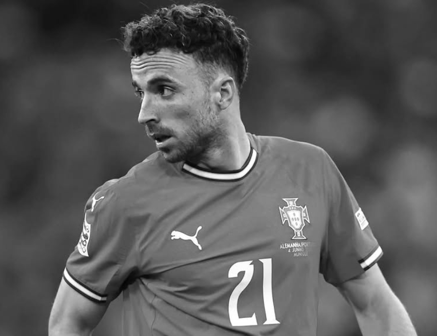 开云体育下载-葡萄牙名宿富特雷悼念若塔：非常震惊，愿若塔安息你是冠军球员