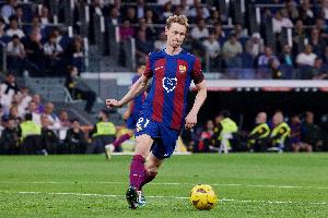 开云体育下载-德容：能够晋级让我松了一口气，我们在本场踢得并不好