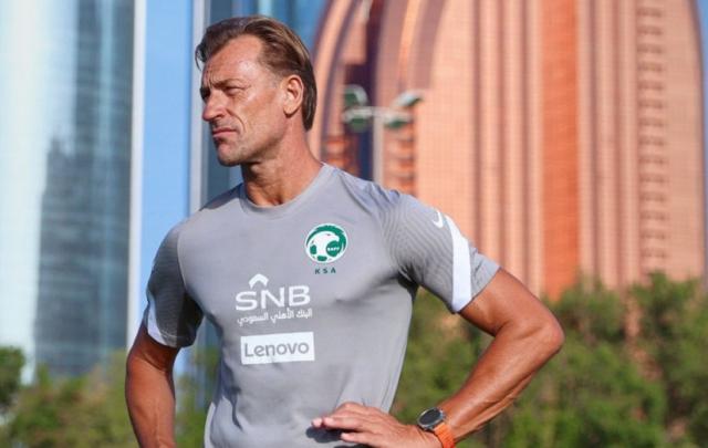 开云体育官网登录-沙特奔赴沙迦 雷纳德：我深信可以带着入场券返回！